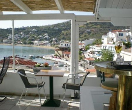 Adonis Guesthouse Batsi Dış mekan fotoğraf